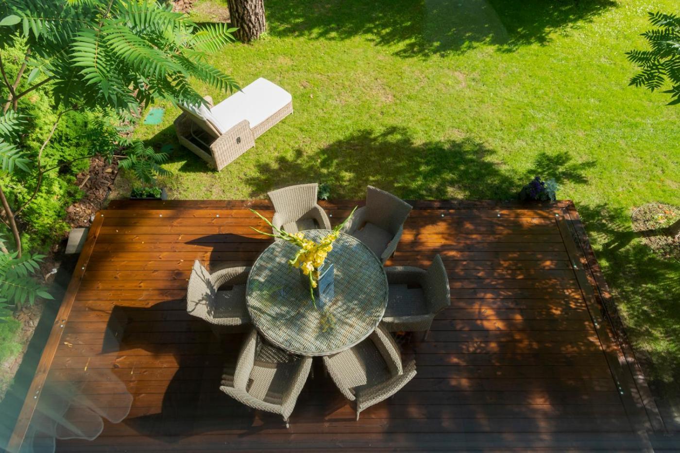 Luxury With Sauna In The Pine Forest Close To Centre Vila